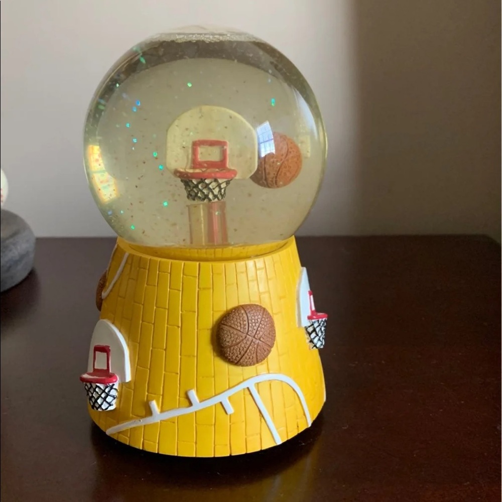 San Francisco Music Box Co Basketball Globe
